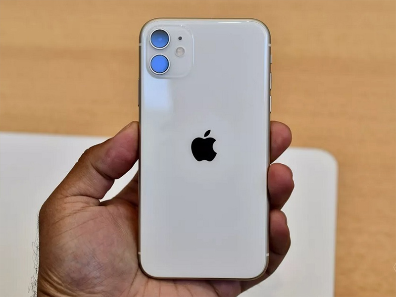 Có nên mua iPhone 11 hay không? Cùng Engma đánh giá iPhone 11?